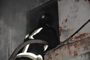 На Еврейском кладбище в Одессе тушили пожар: погибла женщина