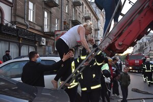 Пожар в Пале-Рояле: куда расселили спасенных людей и как выглядит сгоревший ресторан