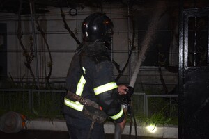 На Еврейском кладбище в Одессе тушили пожар: погибла женщина