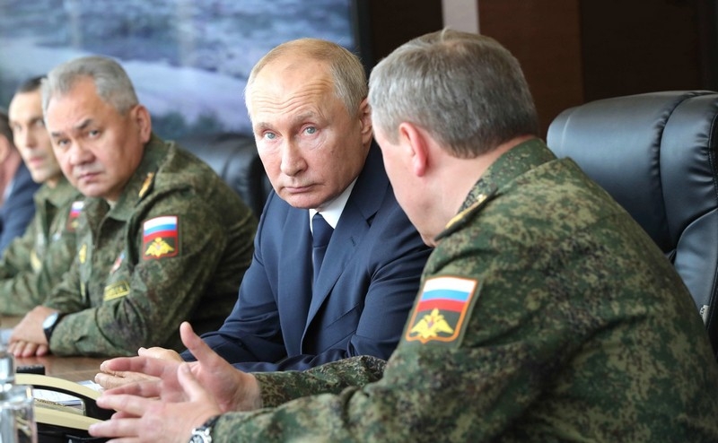 Роман Цимбалюк: «Не треба тішитися ілюзіями, що російське суспільство не підтримає повномасштабне вторгнення до нашої країни»