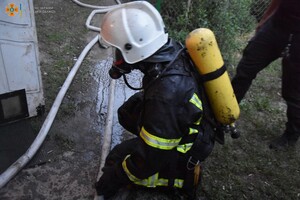 Из-за автохамов: в Одессе спасатели не смогли подъехать к горящей квартире