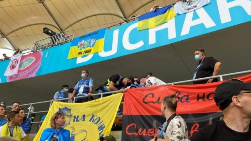 «Покидьки якісь»: російський футбольний чиновник «болісно» відреагував на хіт про Путіна під час матчу Євро-2020