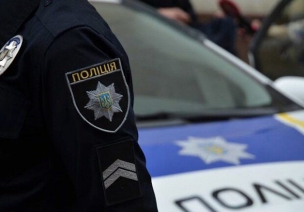 Ночная поножовщина на Михайловской площади: студент порезал трех человек