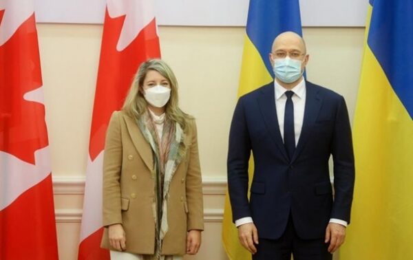 Шмыгаль и глава МИД Канады обсудили торговлю Шмыгаль и глава МИД Канады обсудили торговлю