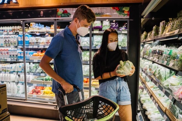 
Талоны на продукты в Украине станут альтернативой денежным выплатам, – экономисты
