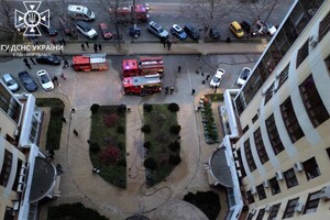 Смертельный пожар и помощь населению: как прошли сутки у одесских спасателей