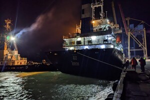 В пятницу из портов Одесской области вышли 11 судов