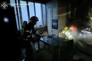 Смертельный пожар и помощь населению: как прошли сутки у одесских спасателей