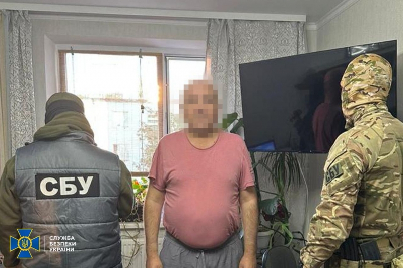 Завербовані до вторгнення: СБУ знешкодила російських агентів у Харкові та на Житомирщині