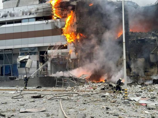 Кількість жертв ракетного удару по Києву перевищила 20 (фото)