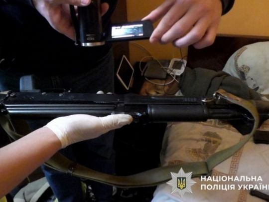 Дніпропетровська обласна прокуратура виявила порушення в роботі дозвільної системи під час видачі дозволів на зброю: що відомо