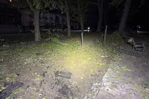 Горит Привоз, есть разрушения в историческом центре: последствия ночного удара по Одессе