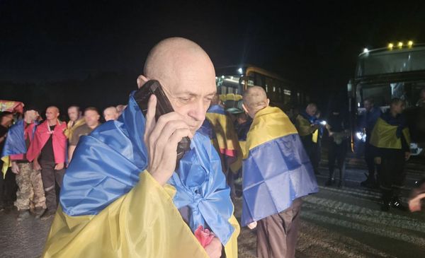 Обмін полоненими: в Україну повернувся останній із захисників острова Зміїний