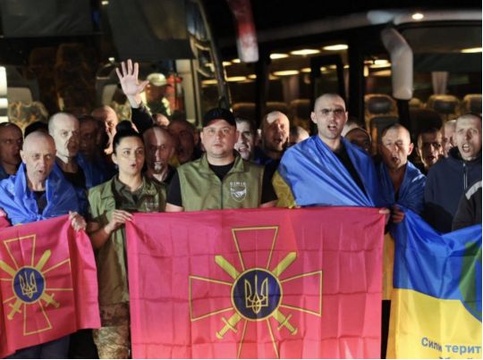 Обмін полоненими: в Україну повернувся останній із захисників острова Зміїний