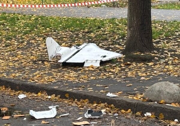 Обломки БпЛА посреди улиц: последствия дневной атаки на Одессу и Одесчину